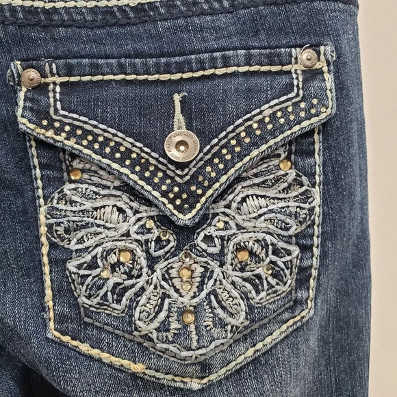 Nine West Jeans Women's Date Night Fit Dark Wash Embellished Straight Leg 28/6 - Picture 4 of 5